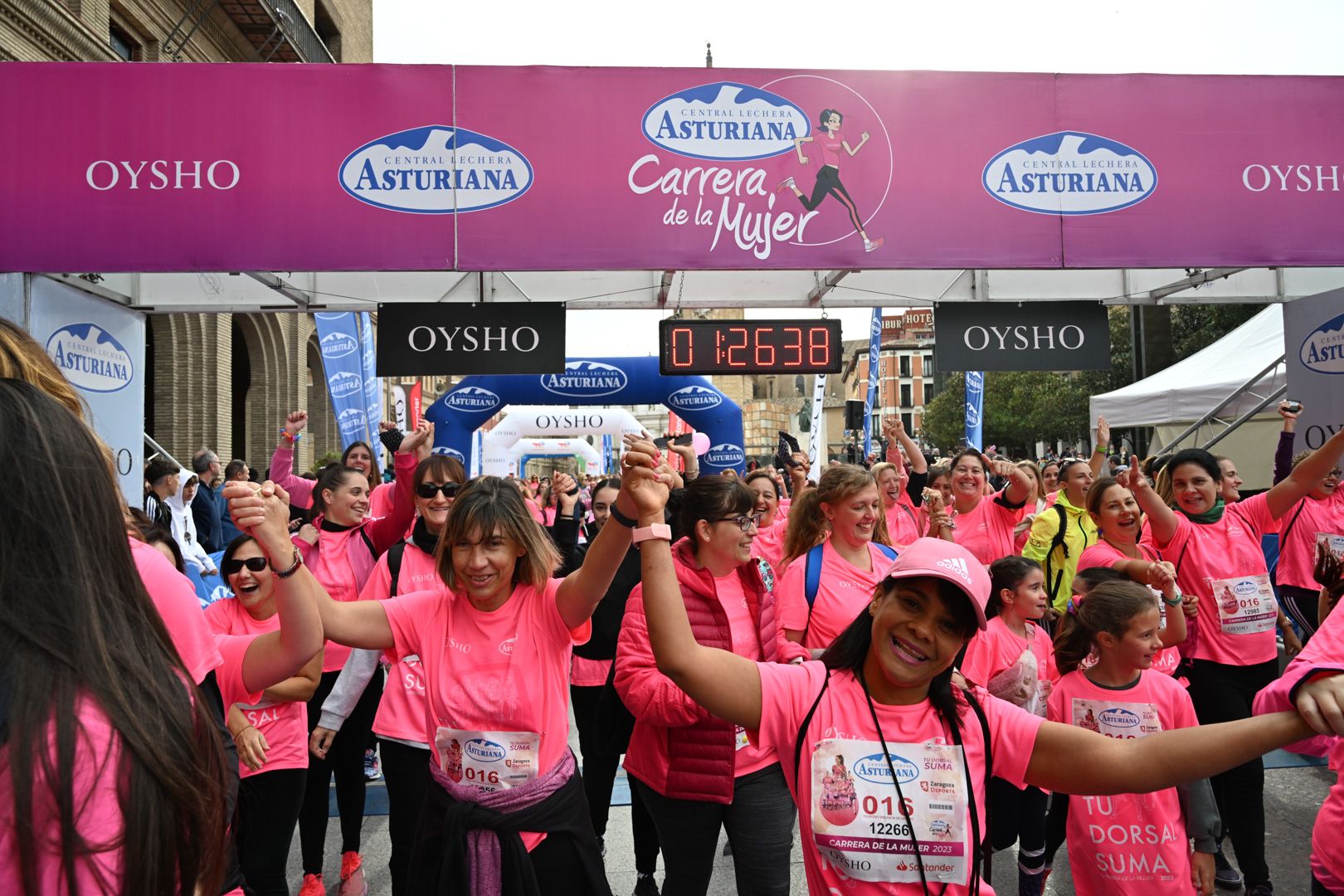 Todas las fotos de la Carrera de la Mujer de Zaragoza 2023. 8413