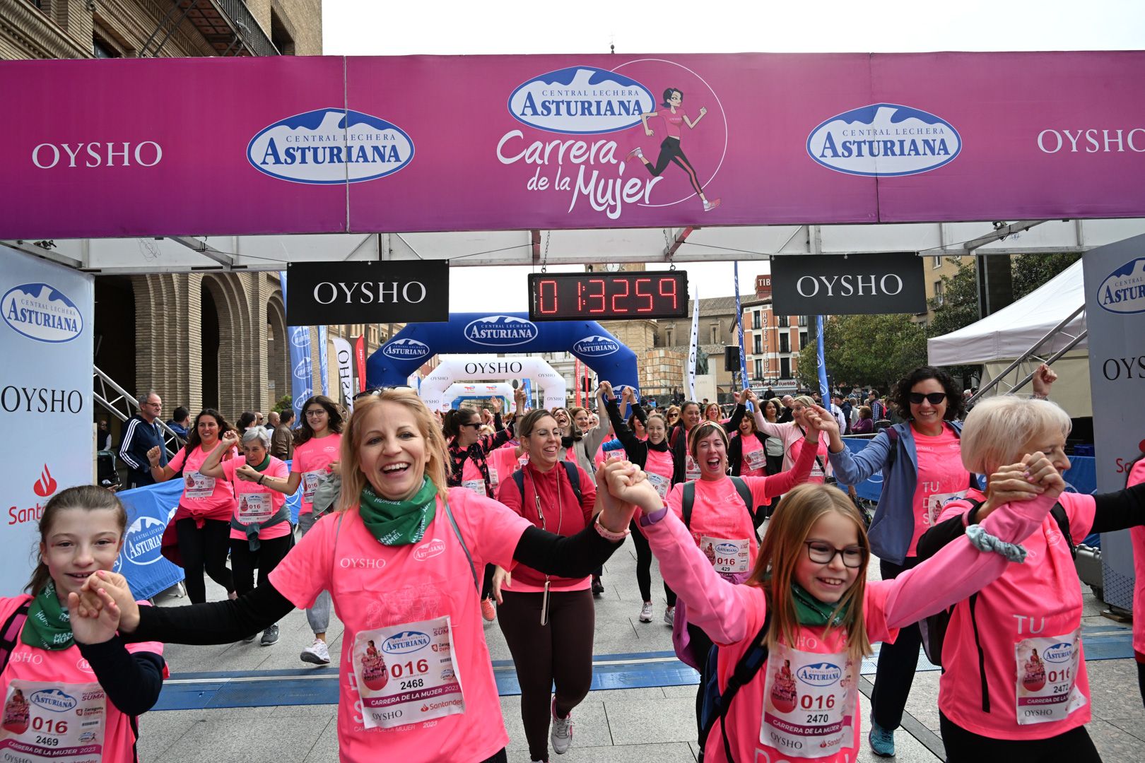 Todas las fotos de la Carrera de la Mujer de Zaragoza 2023. 8901