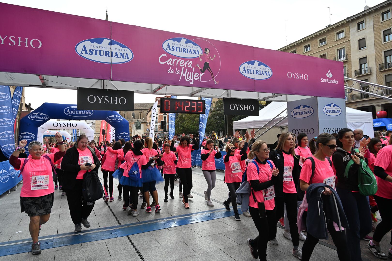 Todas las fotos de la Carrera de la Mujer de Zaragoza 2023. 9633