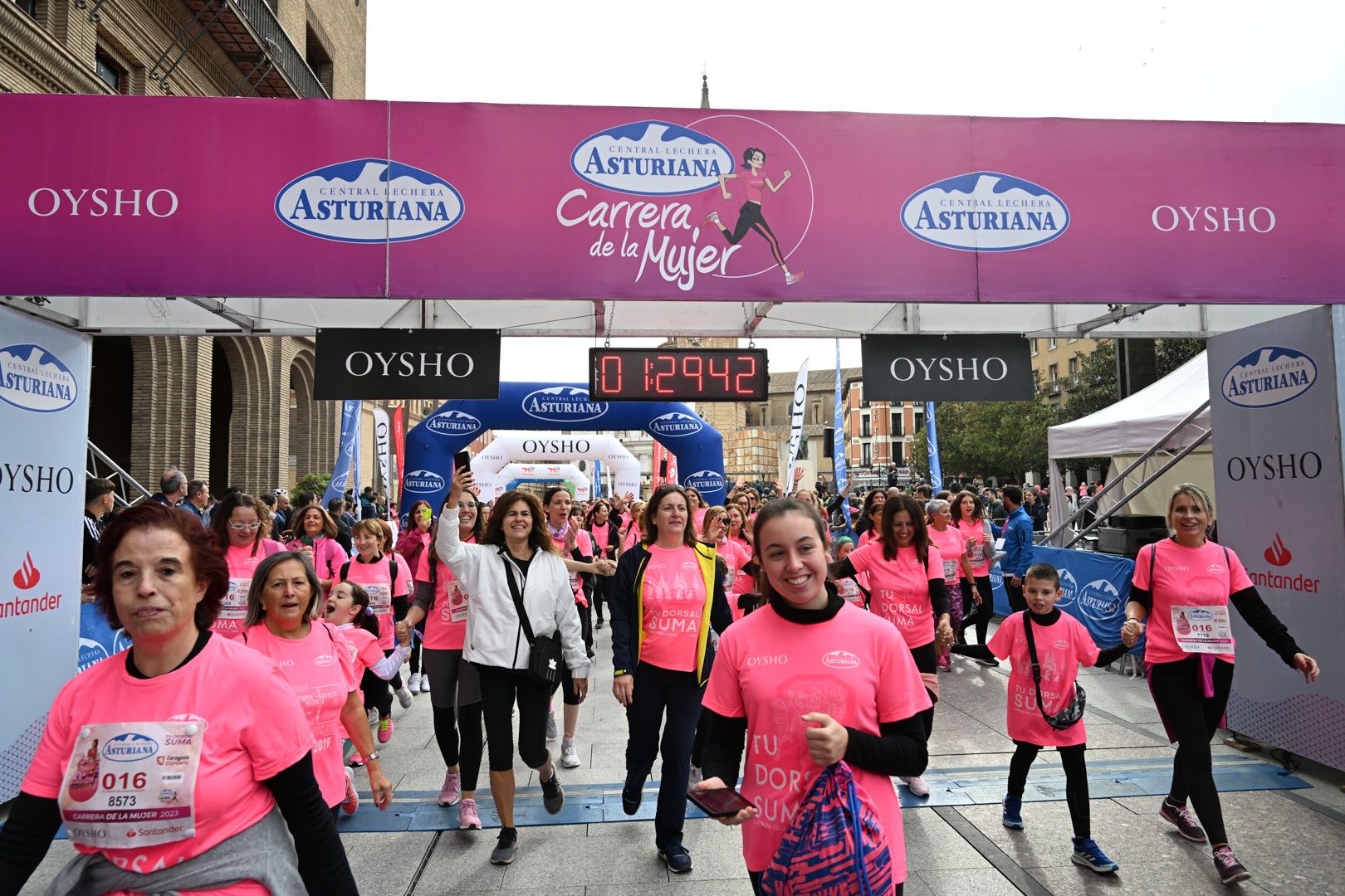 Todas las fotos de la Carrera de la Mujer de Zaragoza 2023. 8663