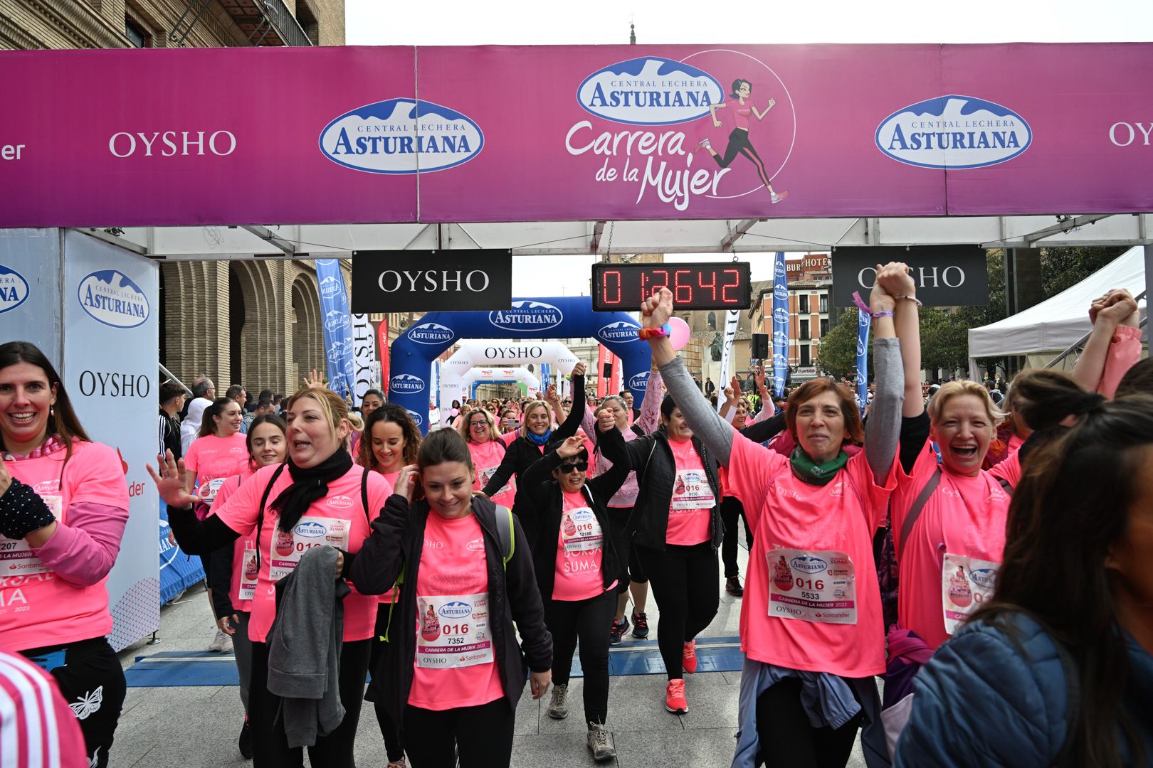 Todas las fotos de la Carrera de la Mujer de Zaragoza 2023. 8418
