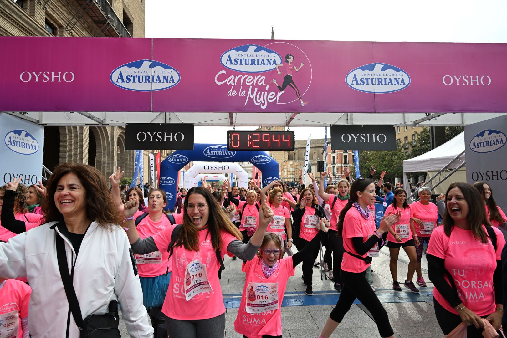 Todas las fotos de la Carrera de la Mujer de Zaragoza 2023. 8666