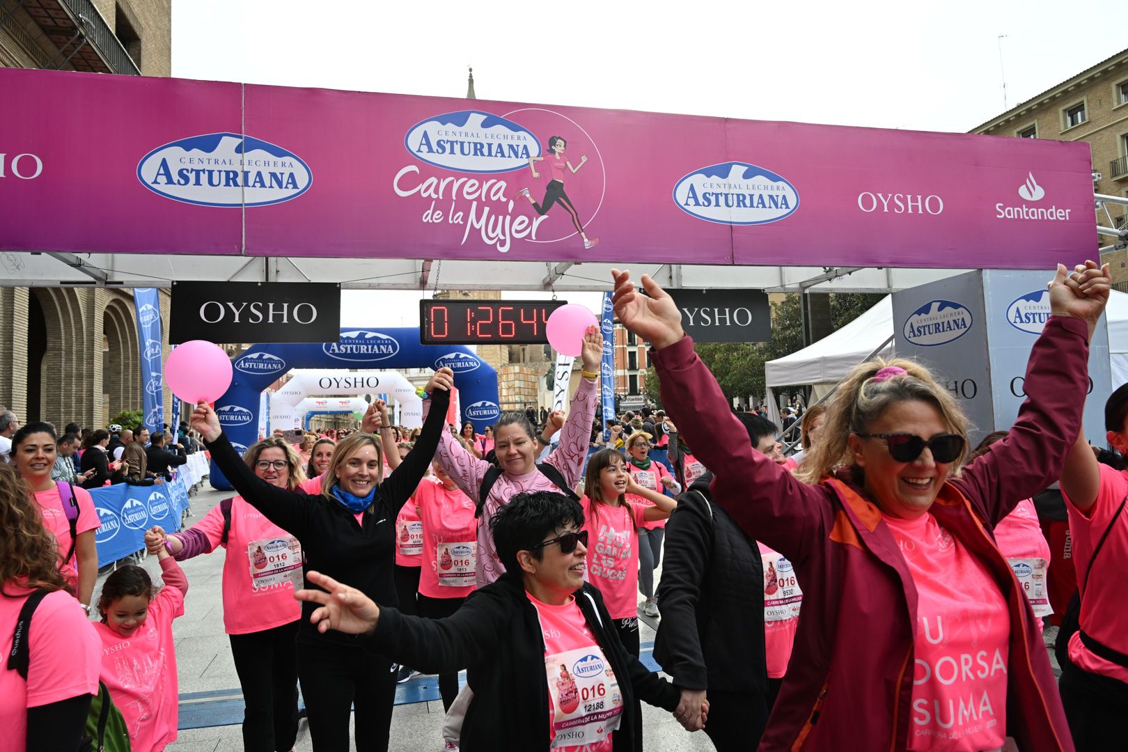 Todas las fotos de la Carrera de la Mujer de Zaragoza 2023. 8422