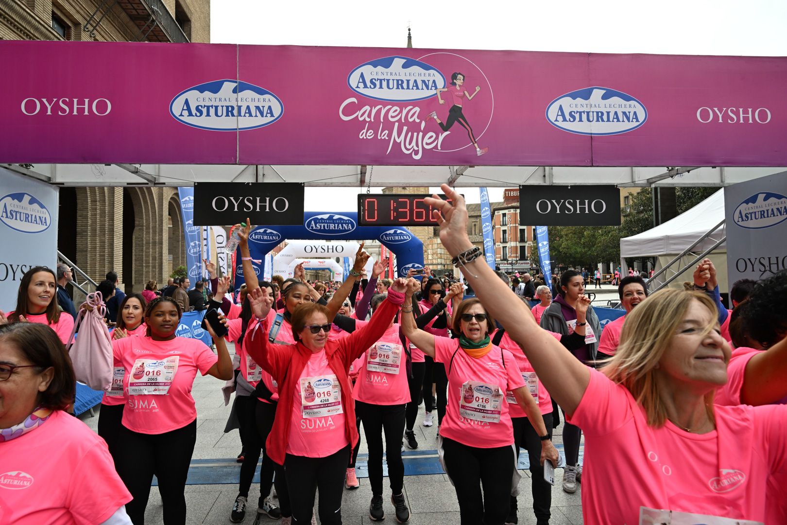 Todas las fotos de la Carrera de la Mujer de Zaragoza 2023. 9155