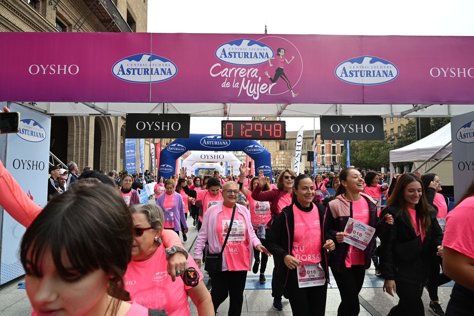 Todas las fotos de la Carrera de la Mujer de Zaragoza 2023. 8673