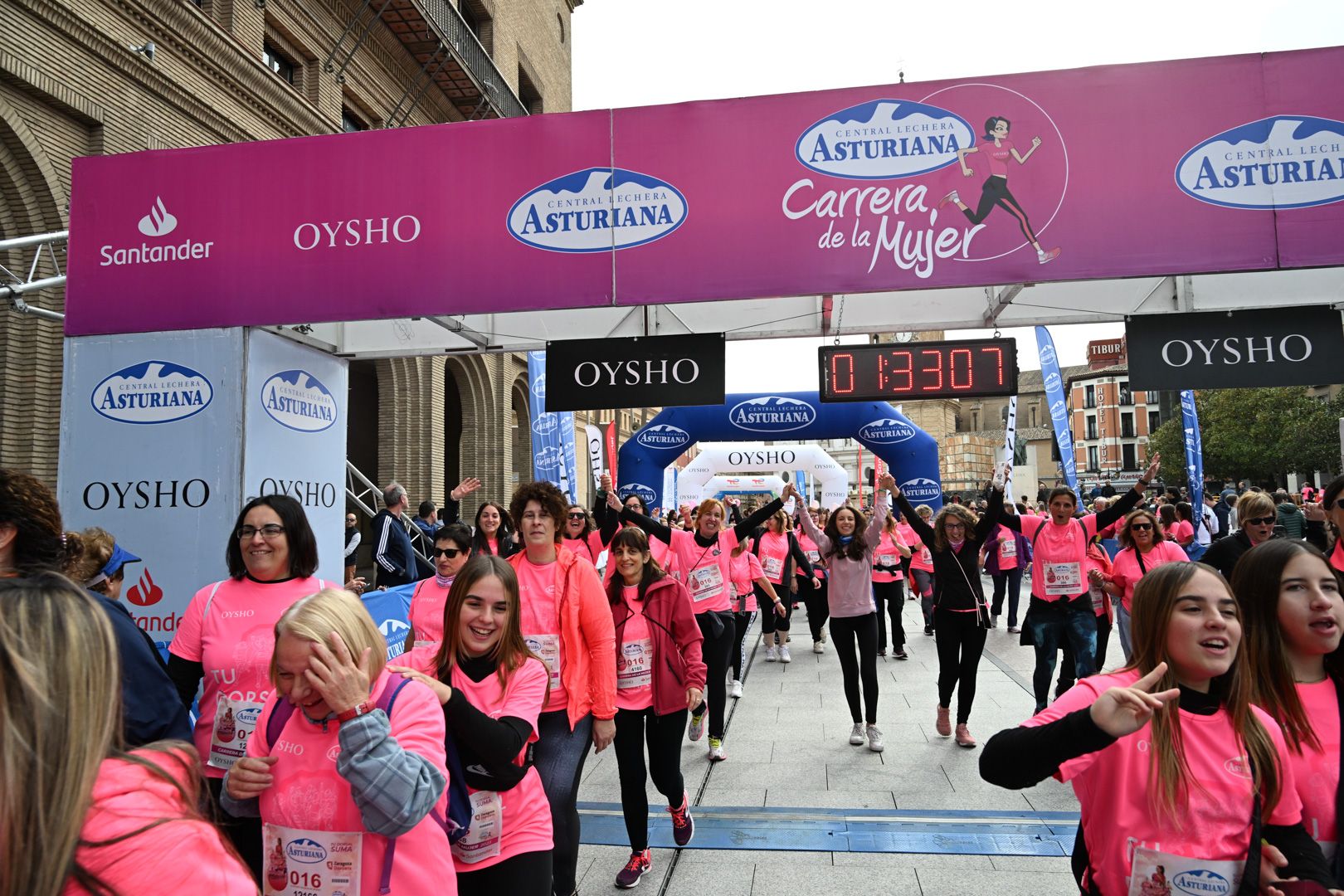 Todas las fotos de la Carrera de la Mujer de Zaragoza 2023. 8915
