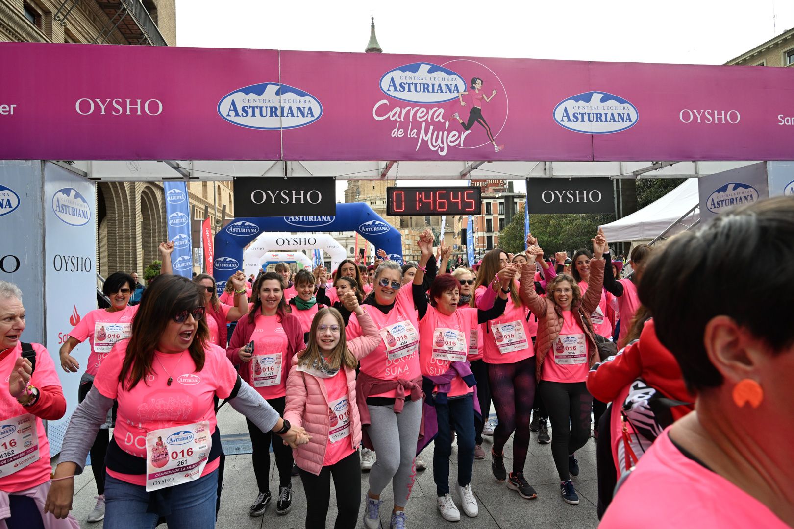 Todas las fotos de la Carrera de la Mujer de Zaragoza 2023. 9882