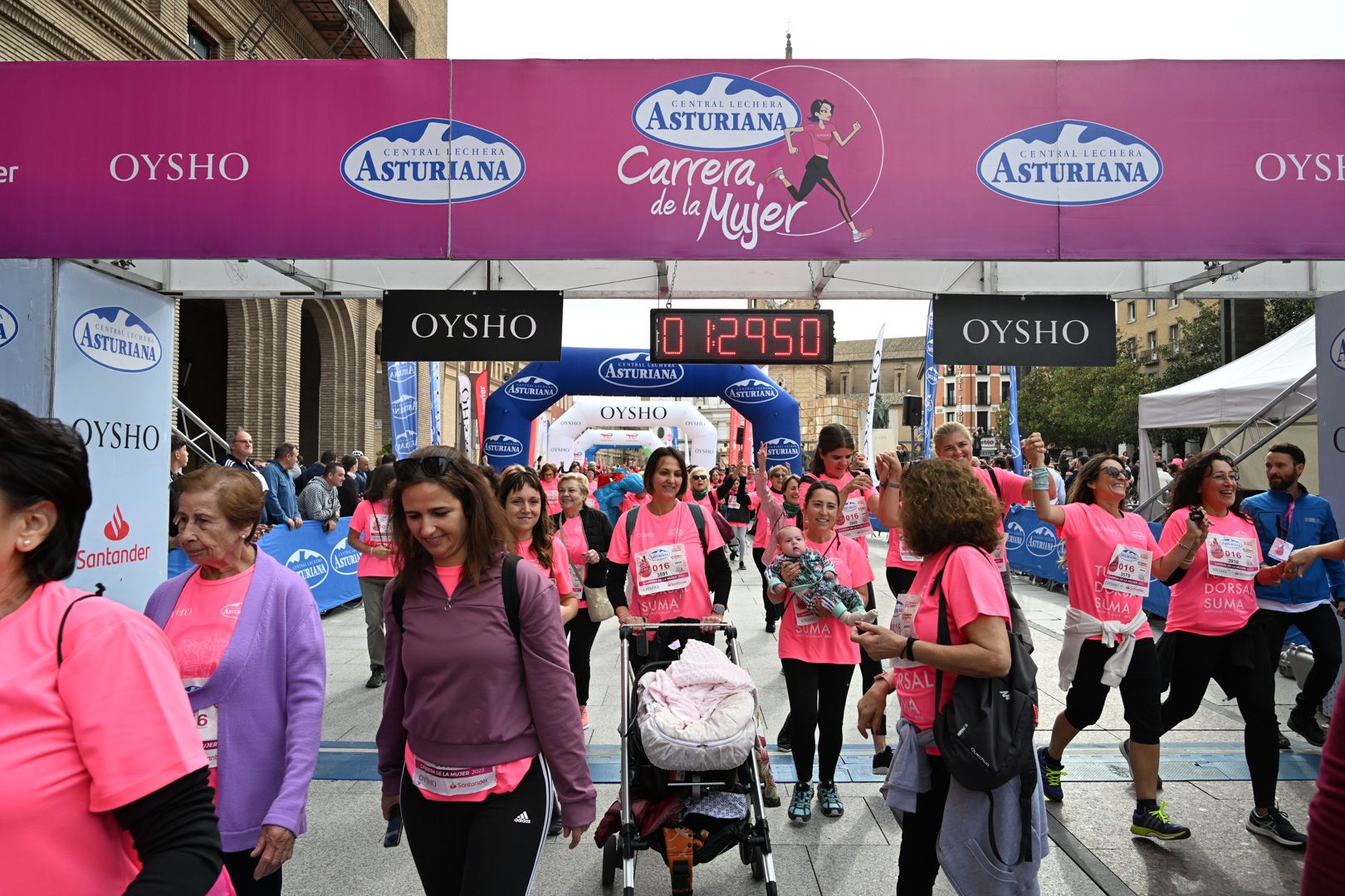 Todas las fotos de la Carrera de la Mujer de Zaragoza 2023. 8676