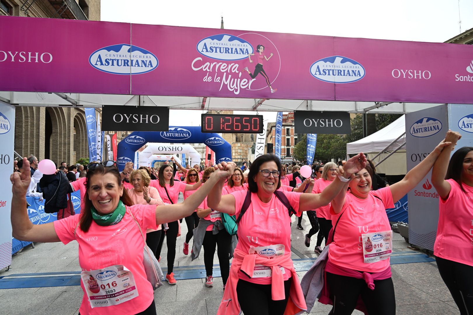 Todas las fotos de la Carrera de la Mujer de Zaragoza 2023. 8432