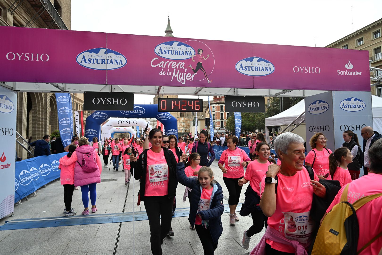 Todas las fotos de la Carrera de la Mujer de Zaragoza 2023. 9650