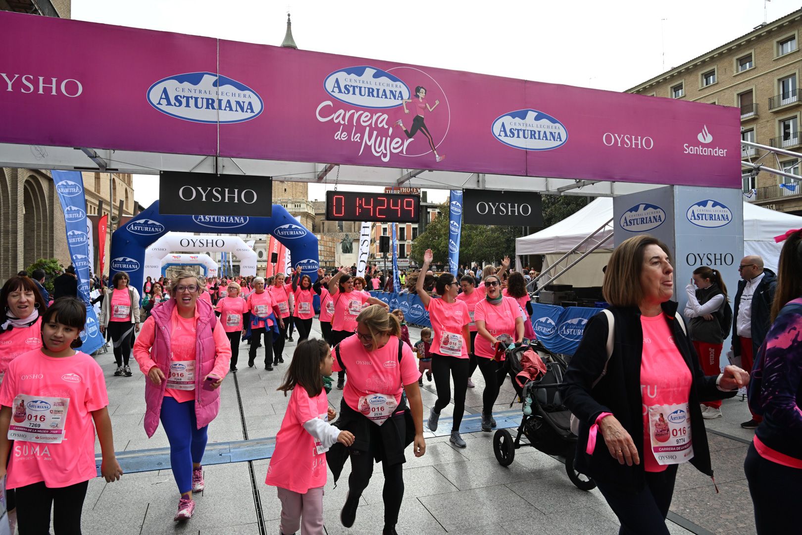 Todas las fotos de la Carrera de la Mujer de Zaragoza 2023. 9652