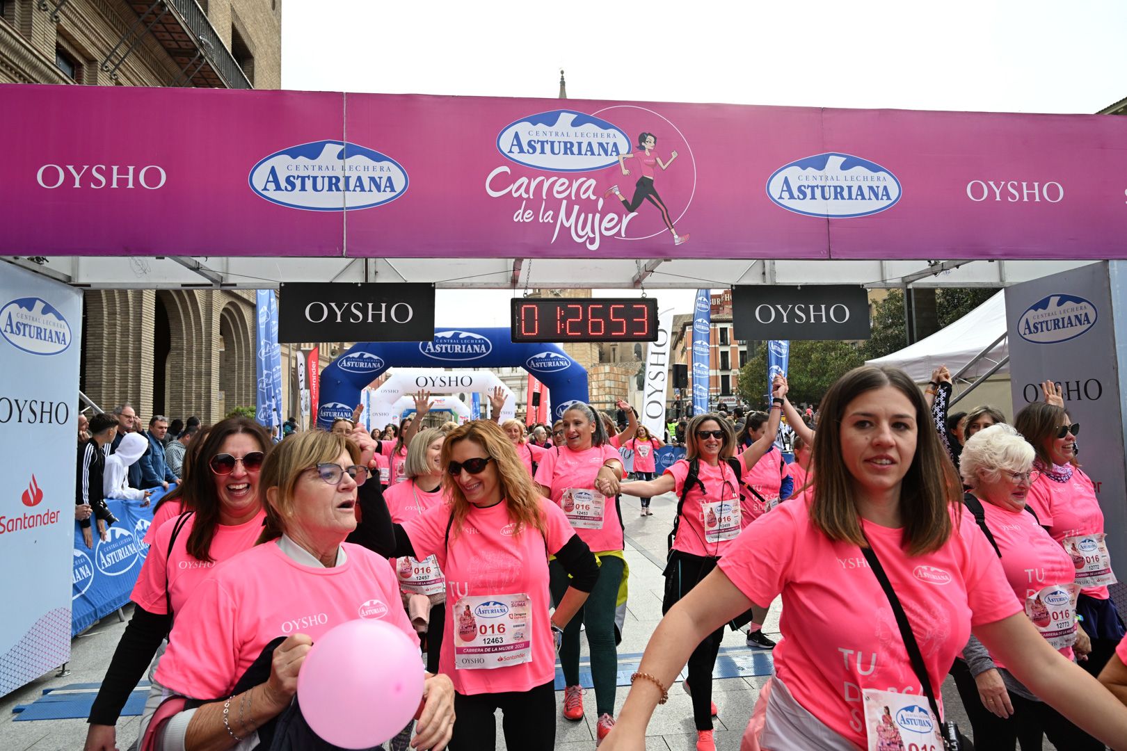 Todas las fotos de la Carrera de la Mujer de Zaragoza 2023. 8436