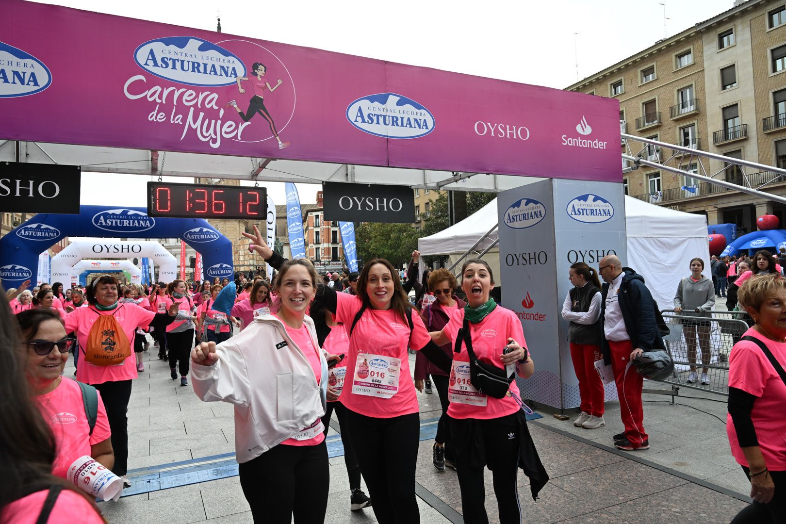 Todas las fotos de la Carrera de la Mujer de Zaragoza 2023. 9164