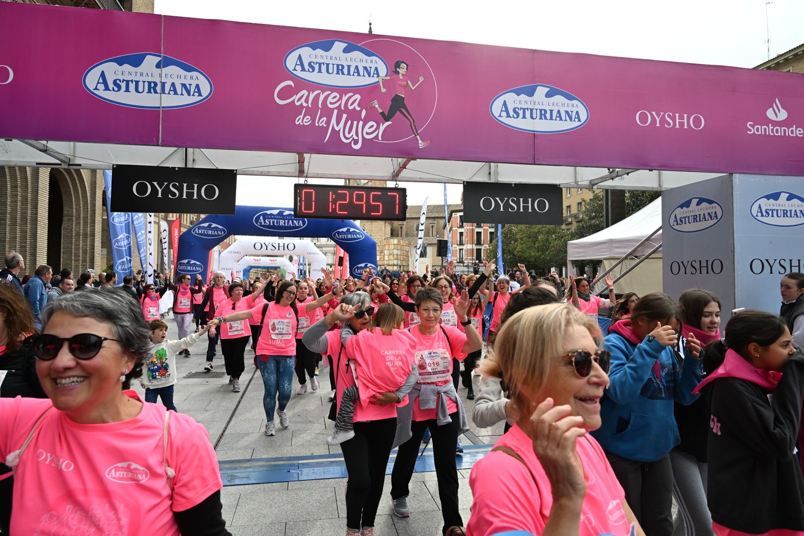 Todas las fotos de la Carrera de la Mujer de Zaragoza 2023. 8682