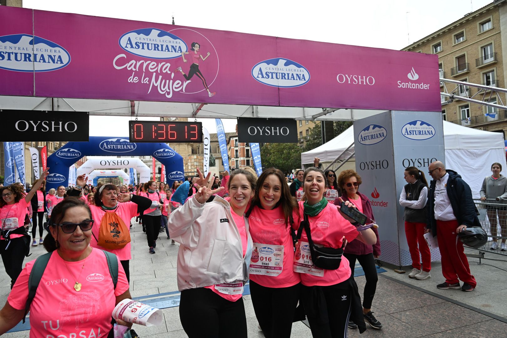 Todas las fotos de la Carrera de la Mujer de Zaragoza 2023. 9166