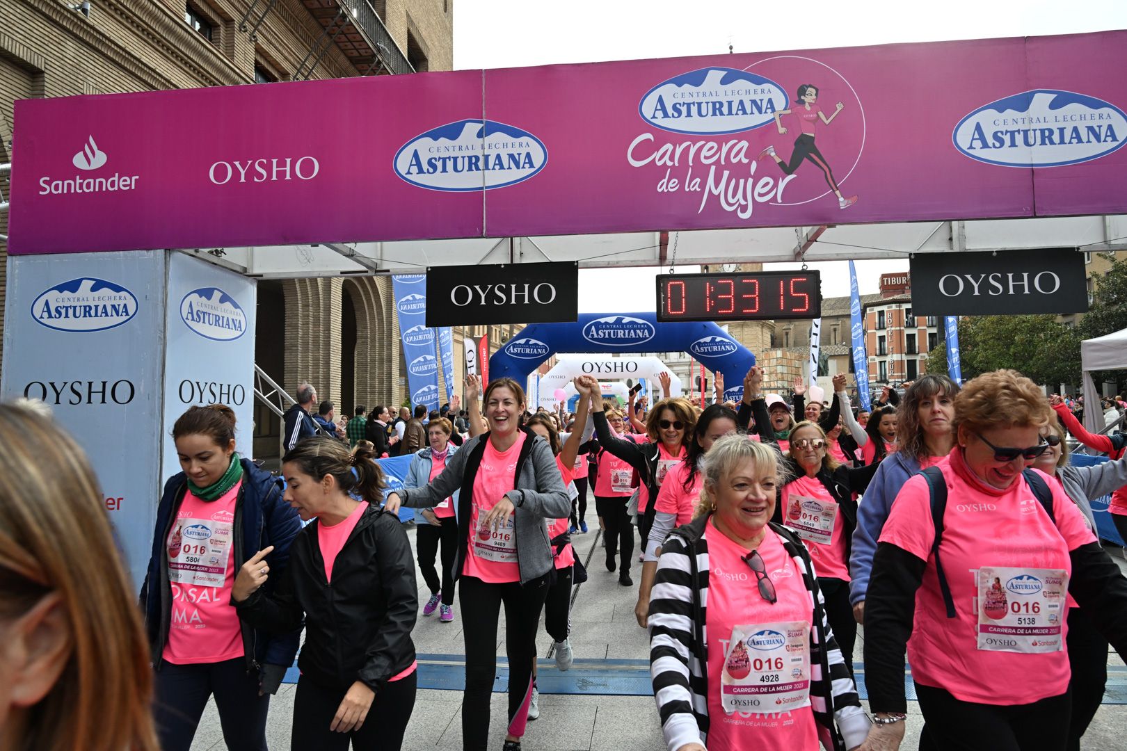 Todas las fotos de la Carrera de la Mujer de Zaragoza 2023. 8926