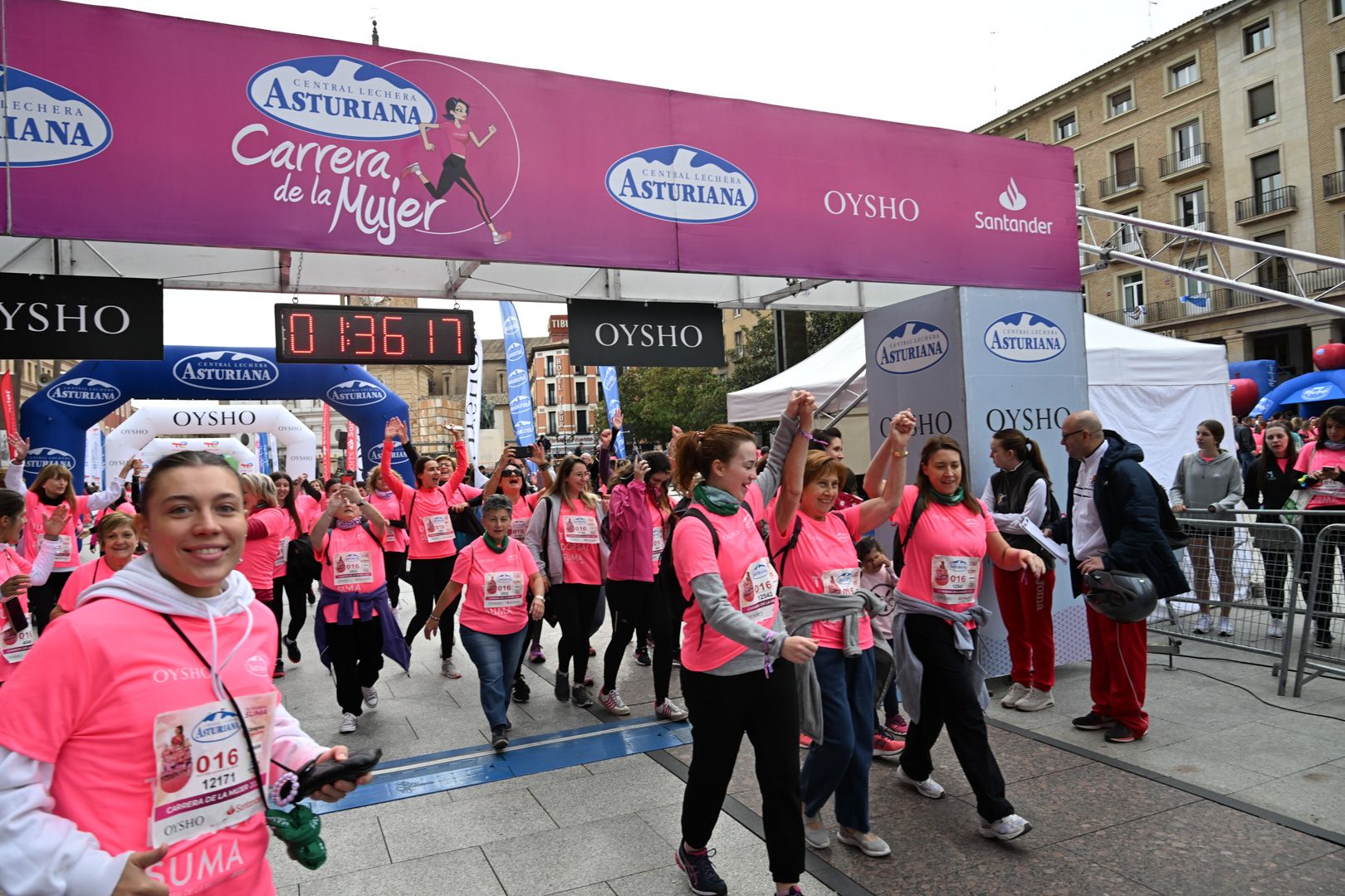Todas las fotos de la Carrera de la Mujer de Zaragoza 2023. 9168
