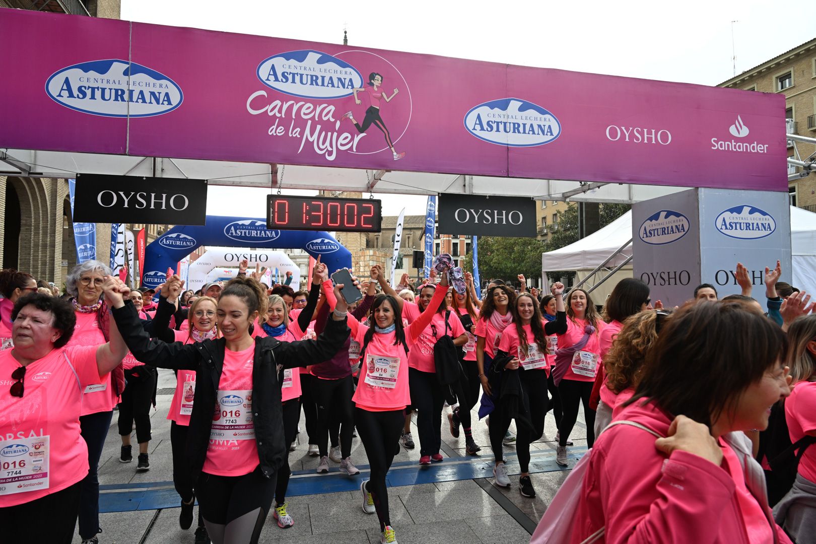 Todas las fotos de la Carrera de la Mujer de Zaragoza 2023. 8688