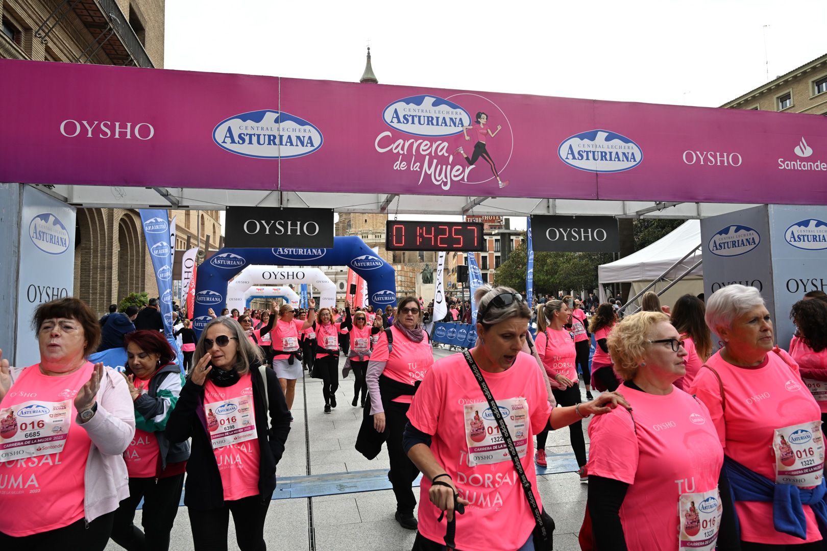 Todas las fotos de la Carrera de la Mujer de Zaragoza 2023. 9660