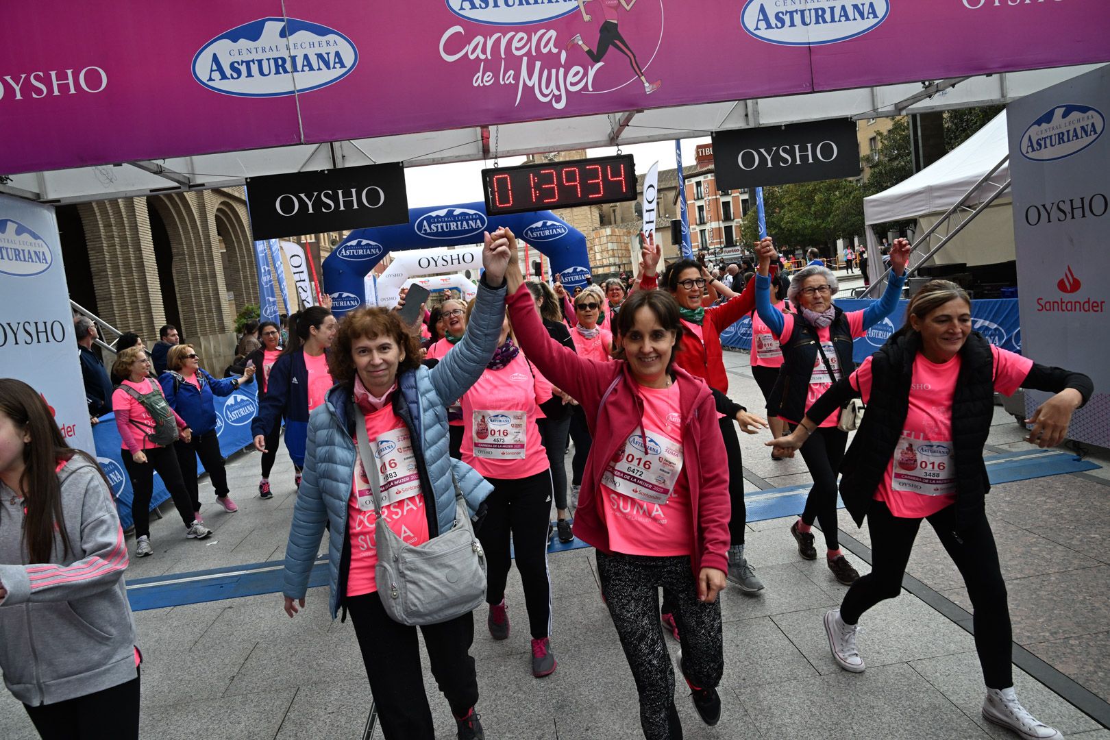 Todas las fotos de la Carrera de la Mujer de Zaragoza 2023. 9419