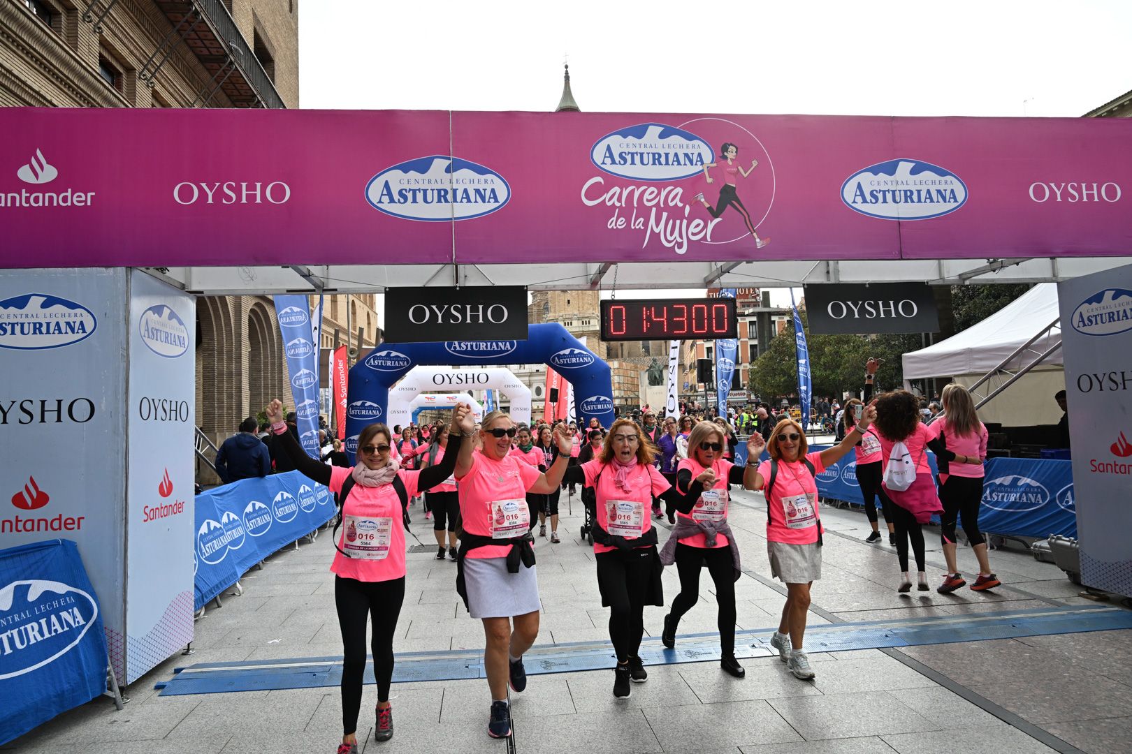 Todas las fotos de la Carrera de la Mujer de Zaragoza 2023. 9664