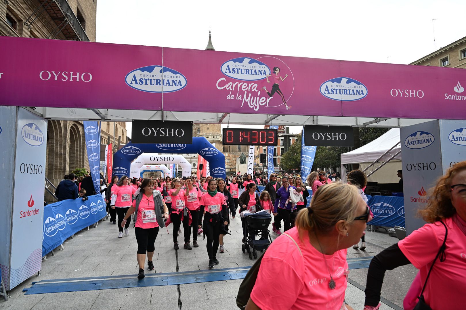 Todas las fotos de la Carrera de la Mujer de Zaragoza 2023. 9665