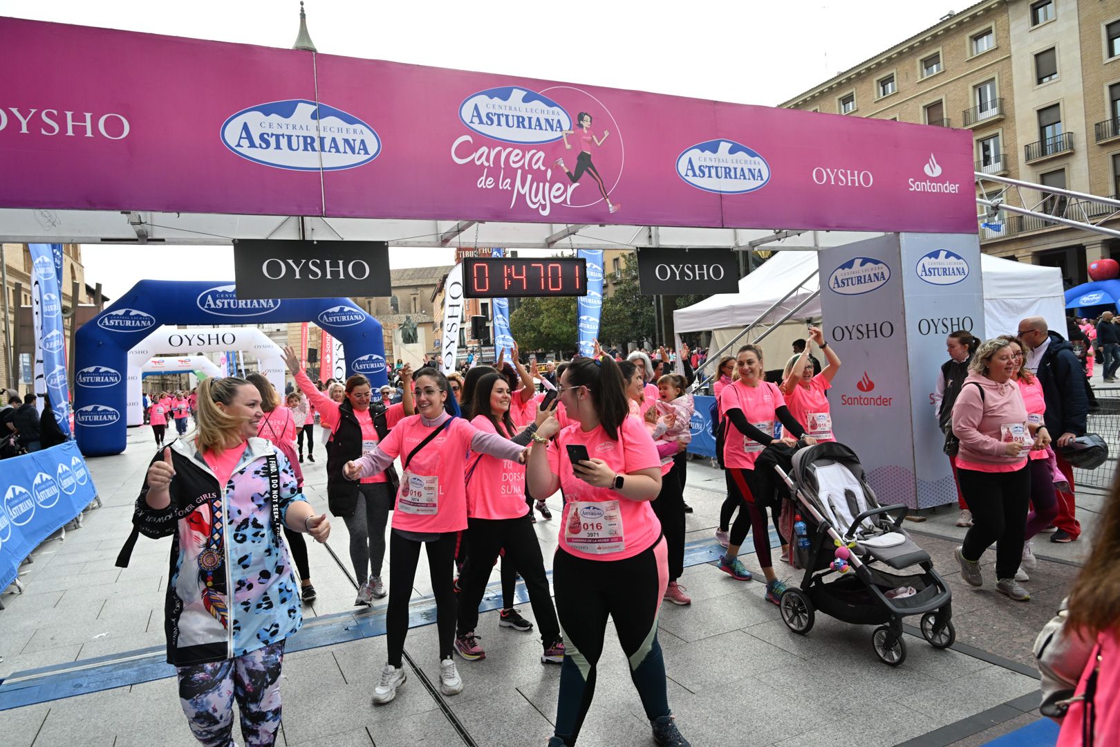 Todas las fotos de la Carrera de la Mujer de Zaragoza 2023. 9902
