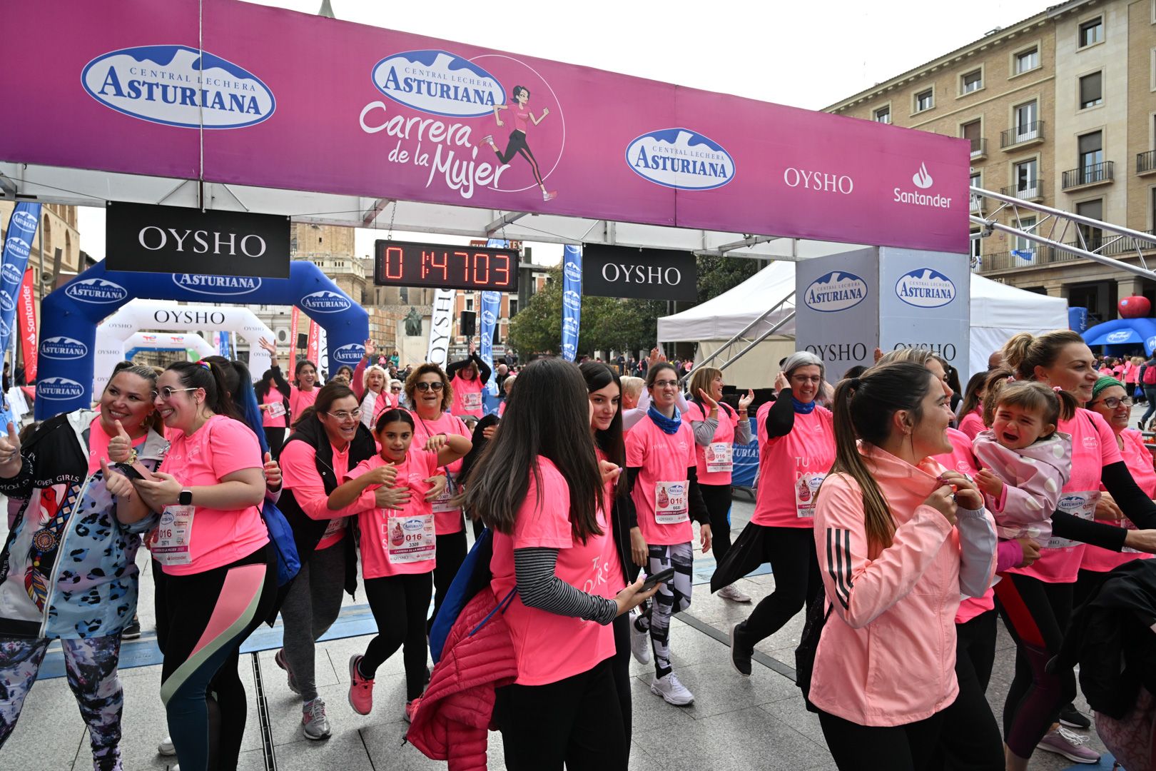 Todas las fotos de la Carrera de la Mujer de Zaragoza 2023. 9903