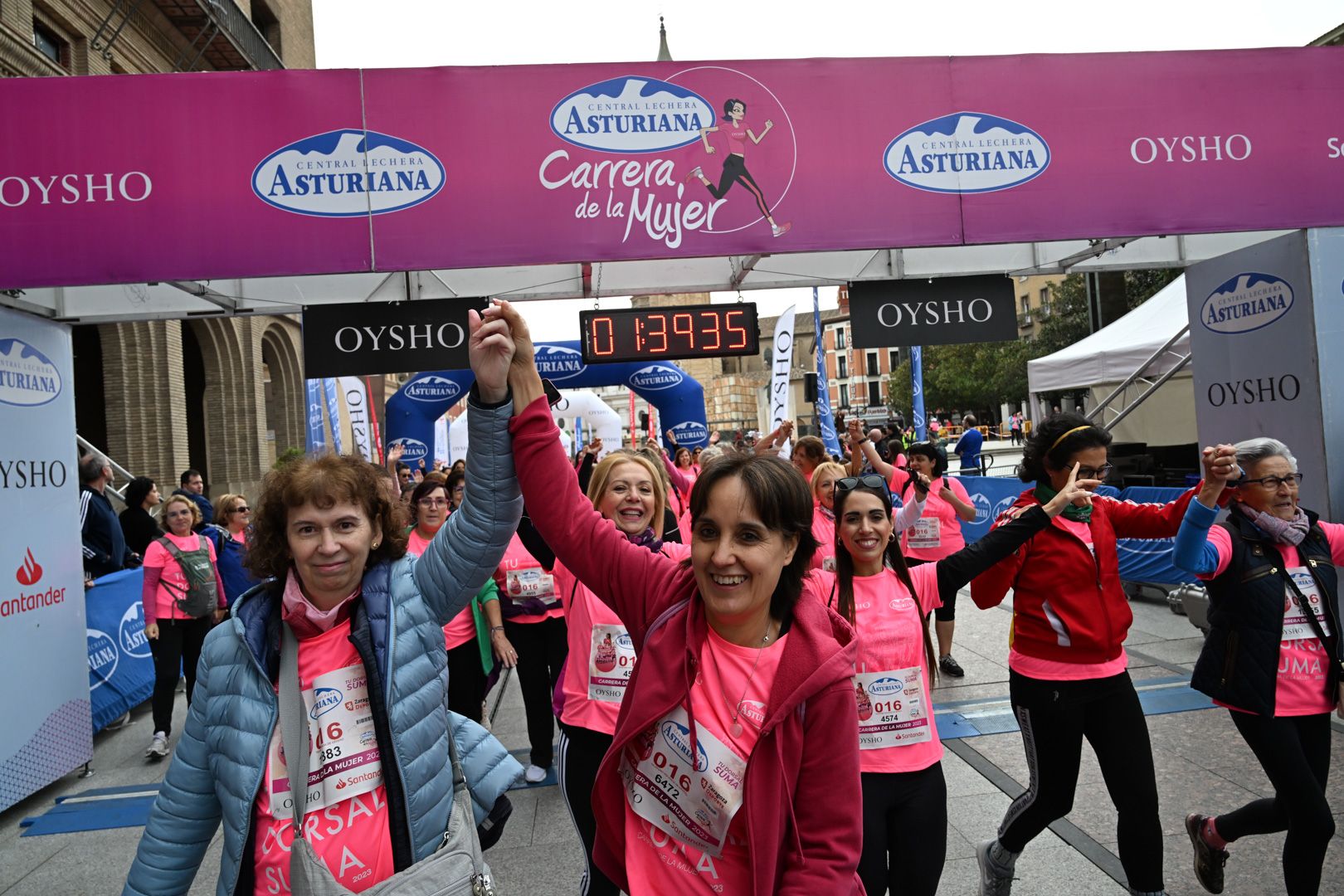 Todas las fotos de la Carrera de la Mujer de Zaragoza 2023. 9422