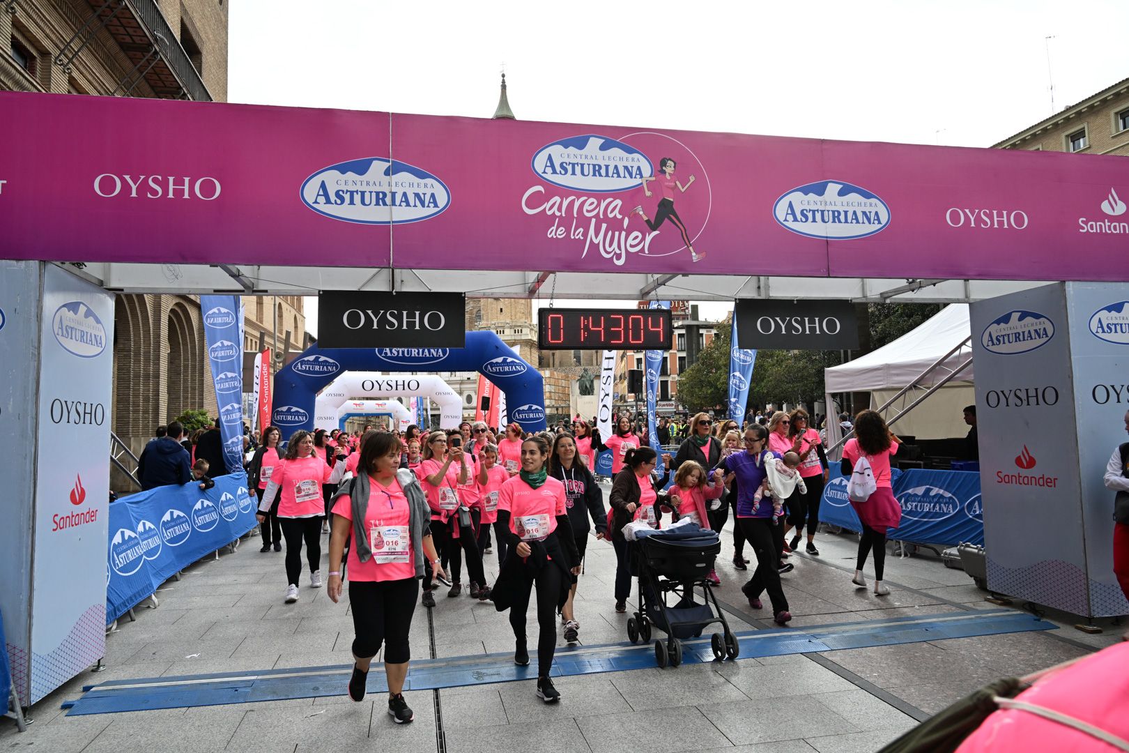 Todas las fotos de la Carrera de la Mujer de Zaragoza 2023. 9667