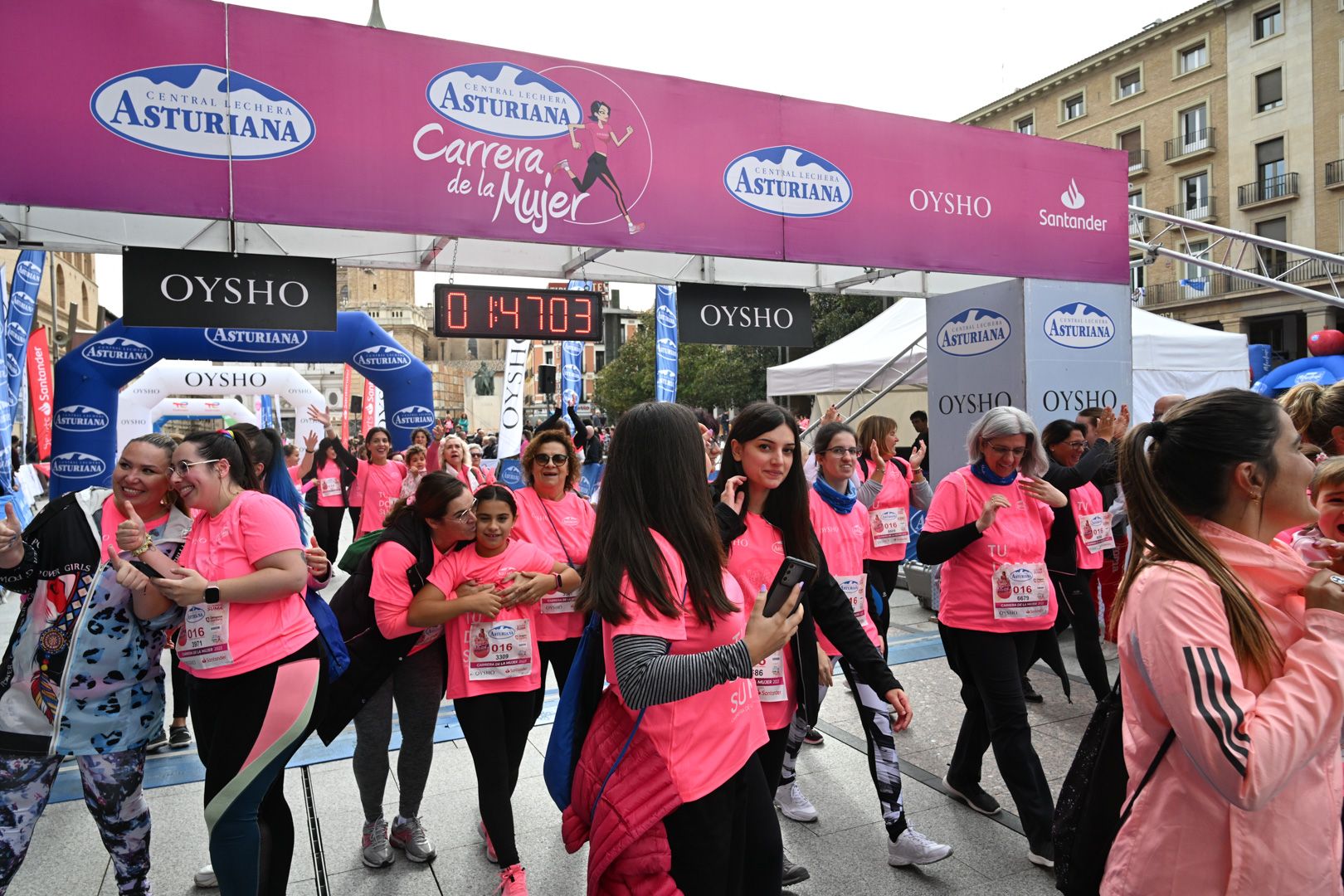 Todas las fotos de la Carrera de la Mujer de Zaragoza 2023. 9904
