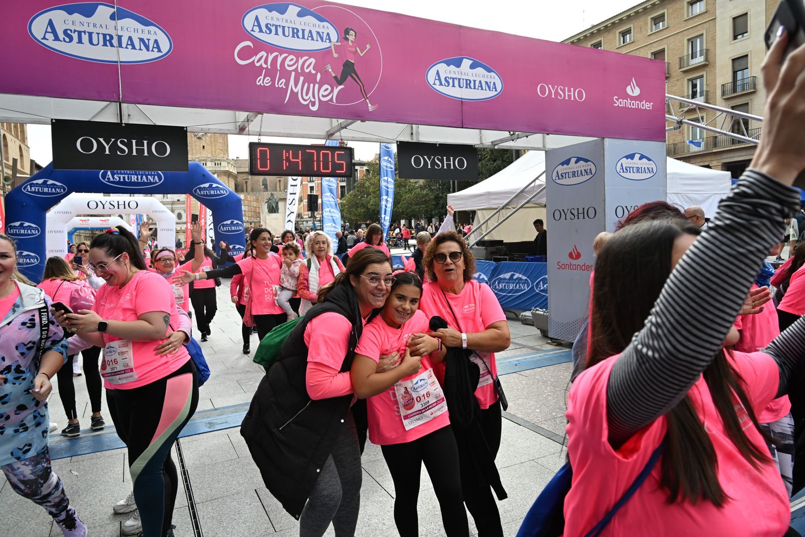 Todas las fotos de la Carrera de la Mujer de Zaragoza 2023. 9905