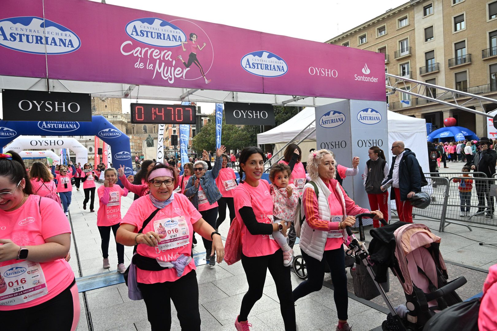 Todas las fotos de la Carrera de la Mujer de Zaragoza 2023. 9908