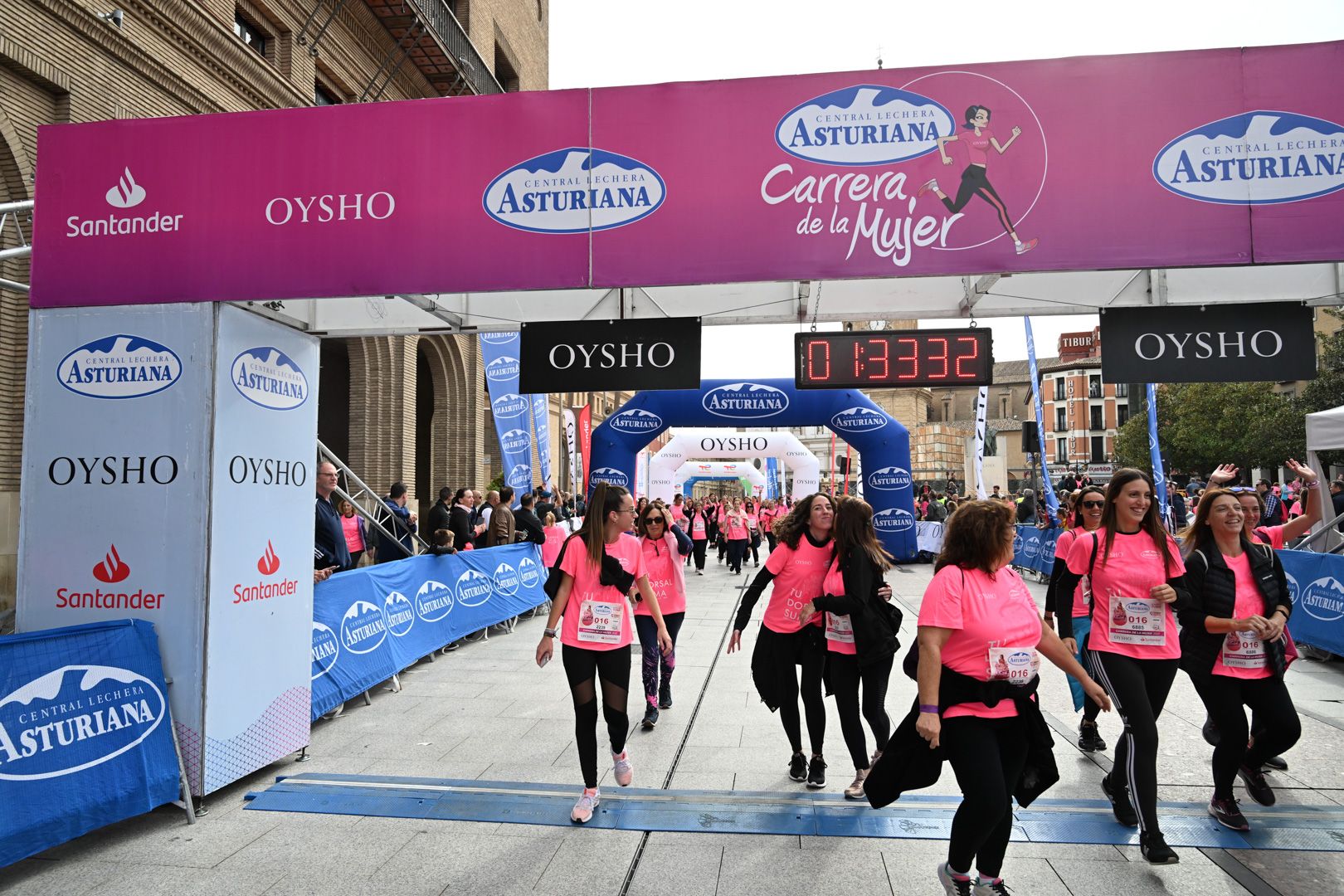 Todas las fotos de la Carrera de la Mujer de Zaragoza 2023. 8948