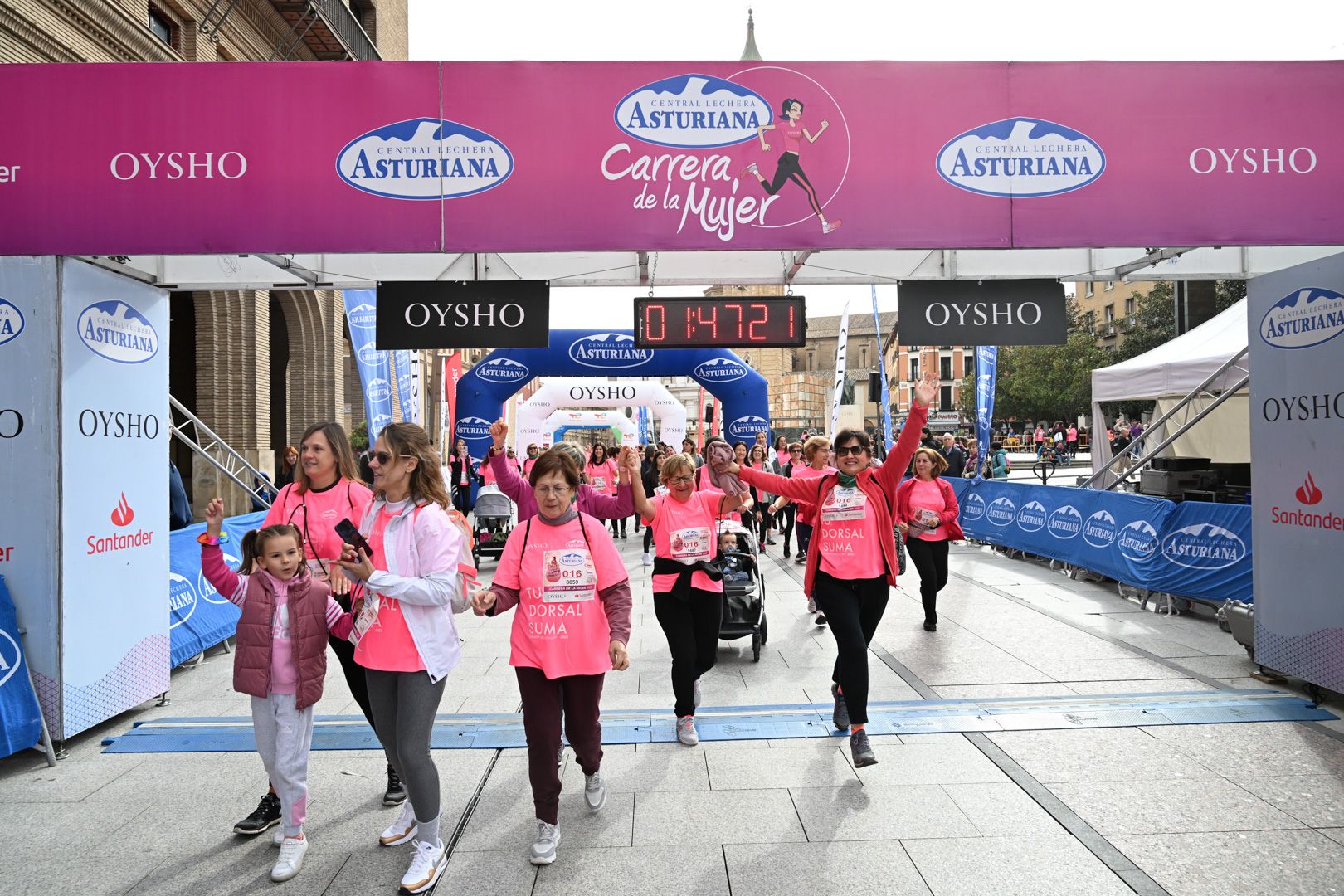 Todas las fotos de la Carrera de la Mujer de Zaragoza 2023. 9916