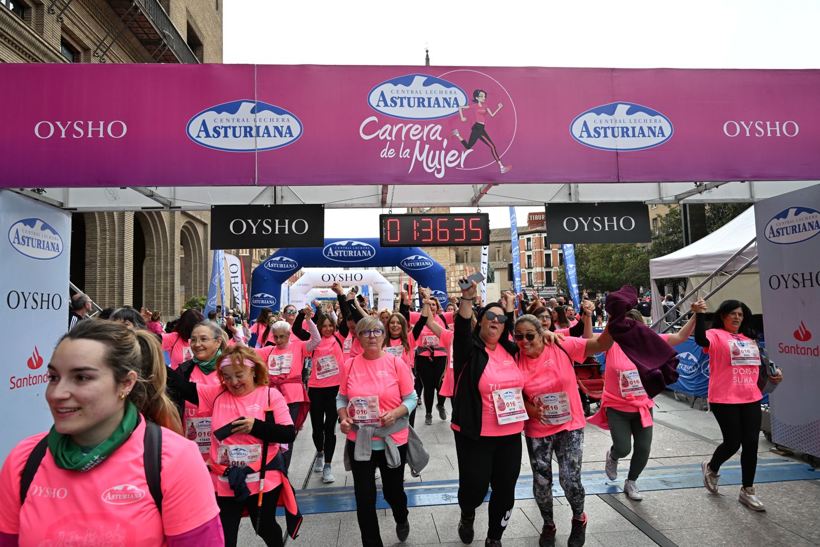 Todas las fotos de la Carrera de la Mujer de Zaragoza 2023. 9190