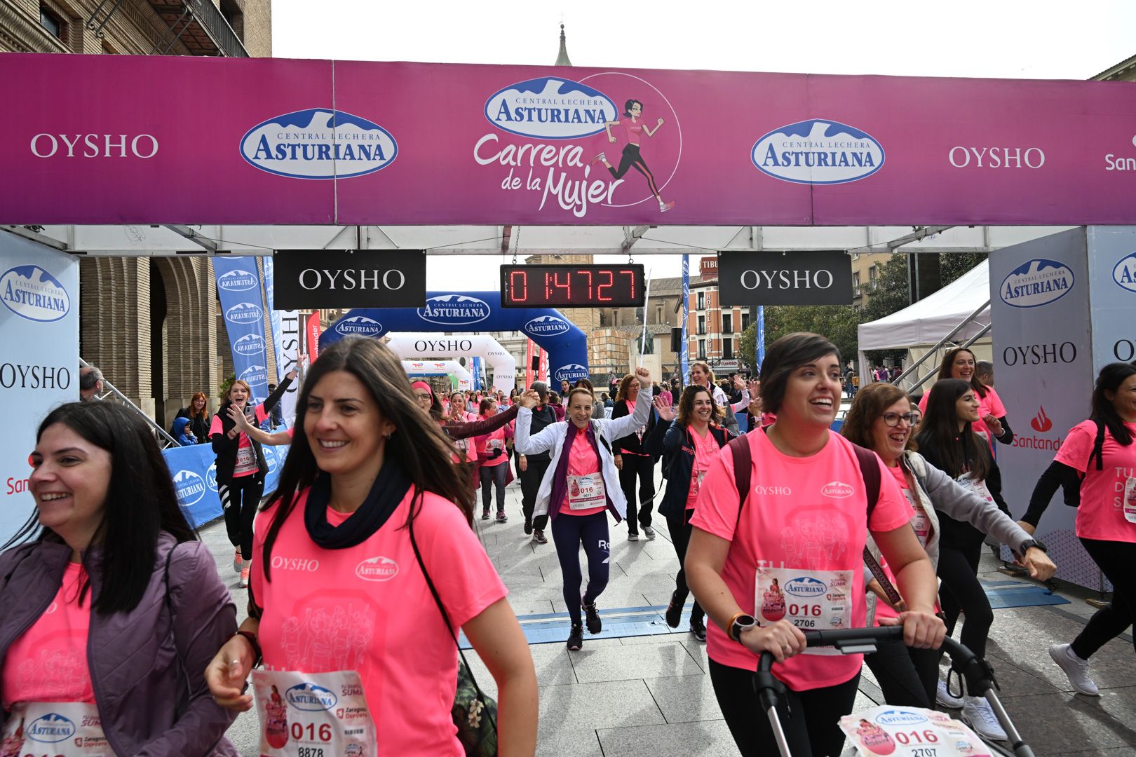 Todas las fotos de la Carrera de la Mujer de Zaragoza 2023. 9923