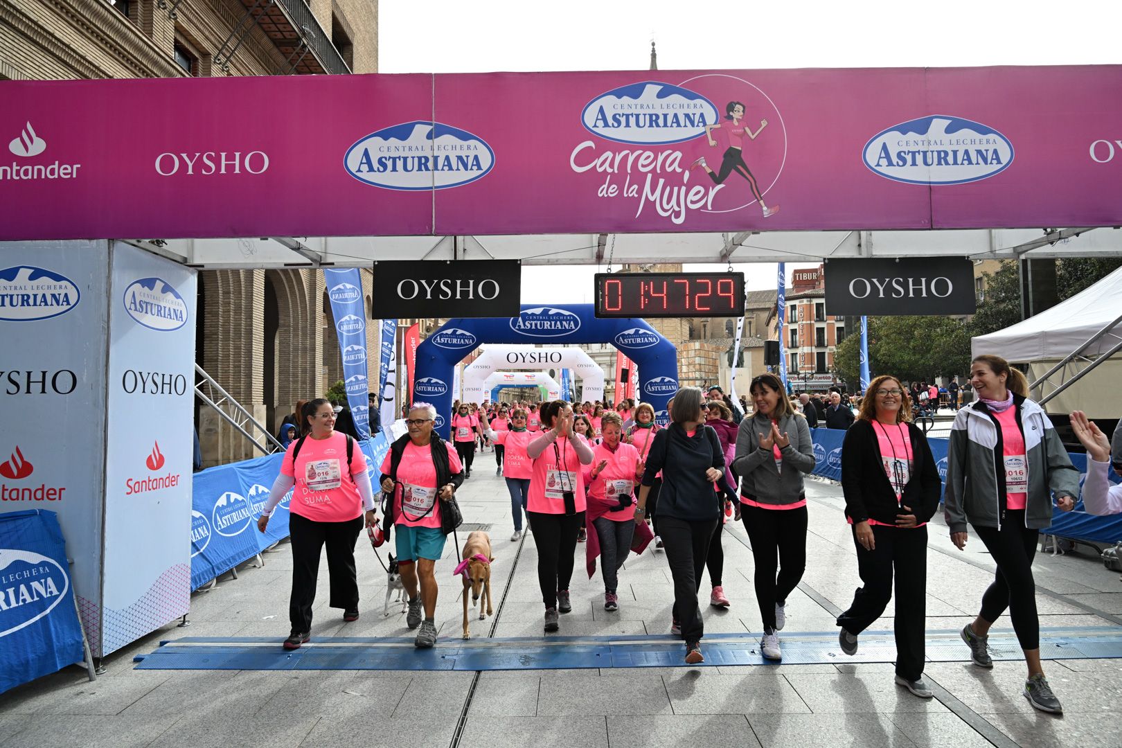 Todas las fotos de la Carrera de la Mujer de Zaragoza 2023. 9928