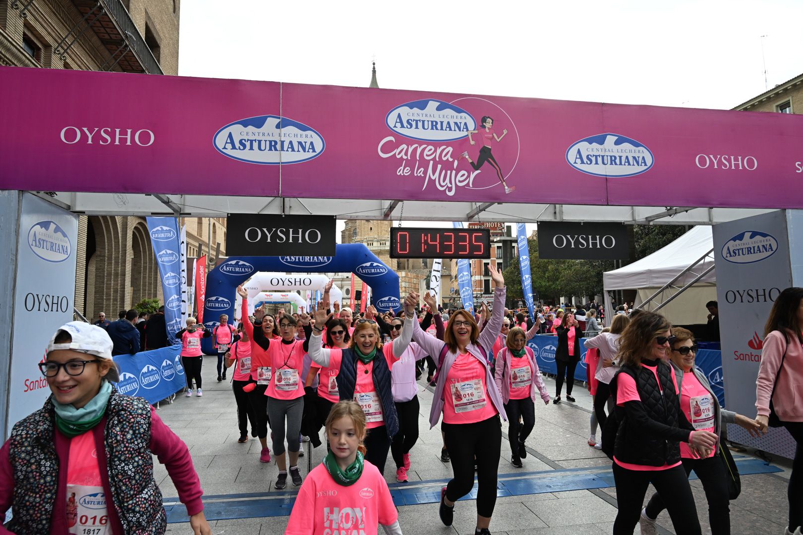 Todas las fotos de la Carrera de la Mujer de Zaragoza 2023. 9695