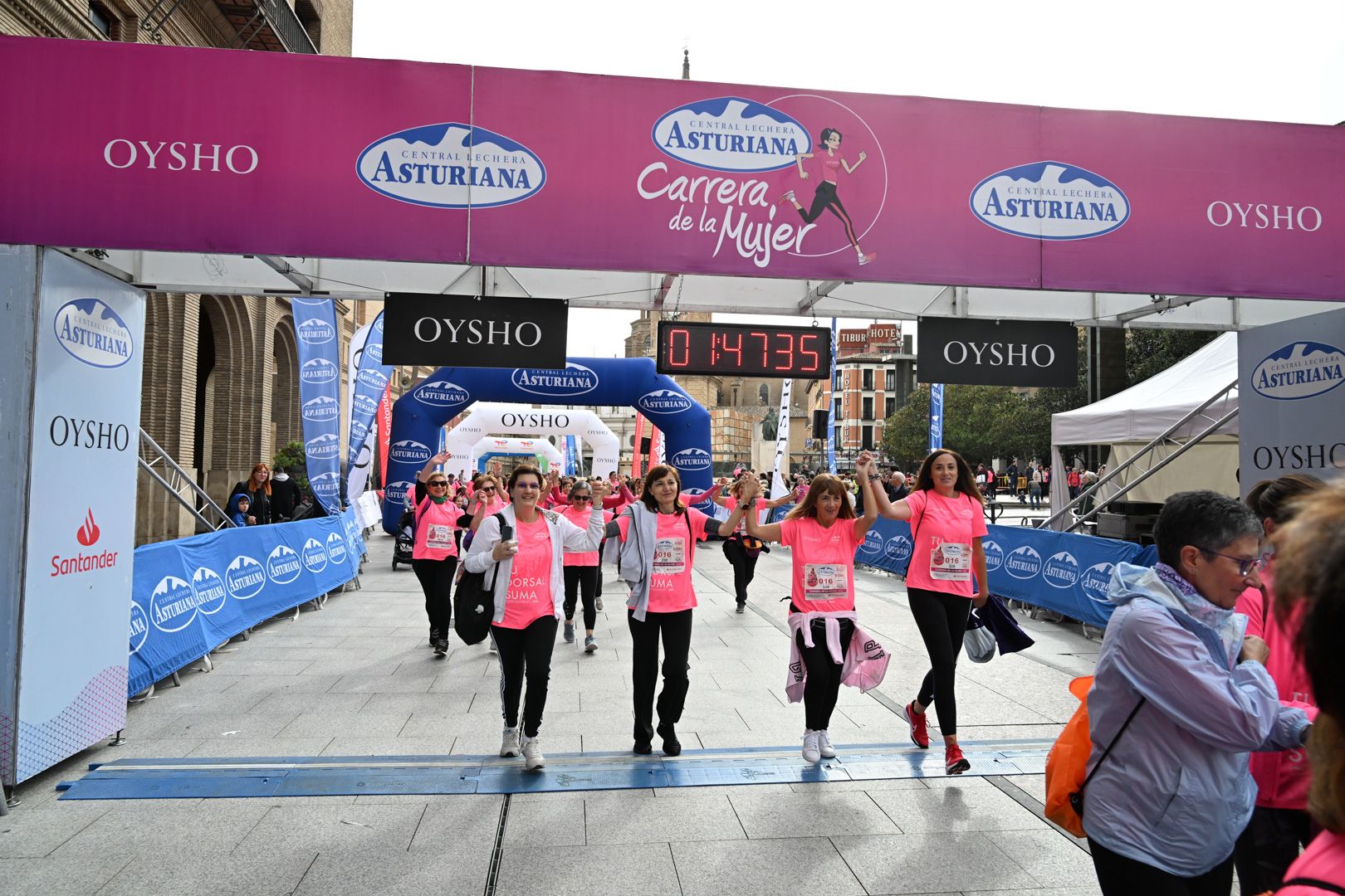 Todas las fotos de la Carrera de la Mujer de Zaragoza 2023. 9933