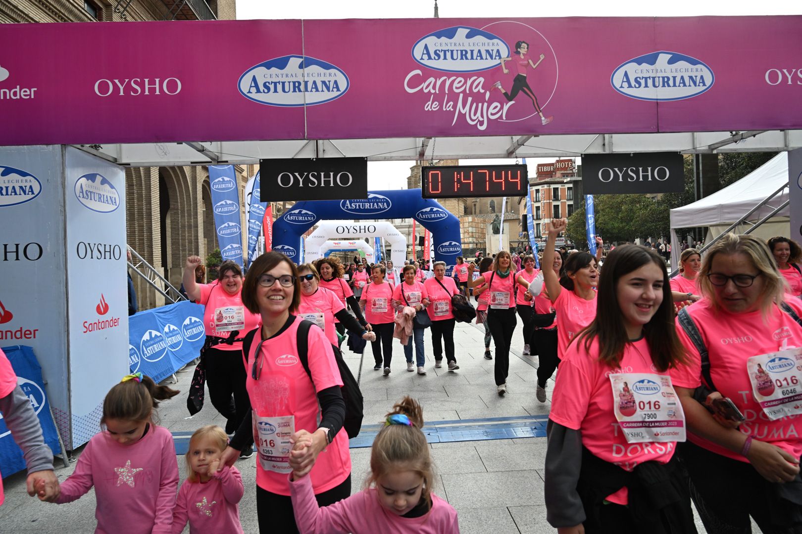 Todas las fotos de la Carrera de la Mujer de Zaragoza 2023. 9944