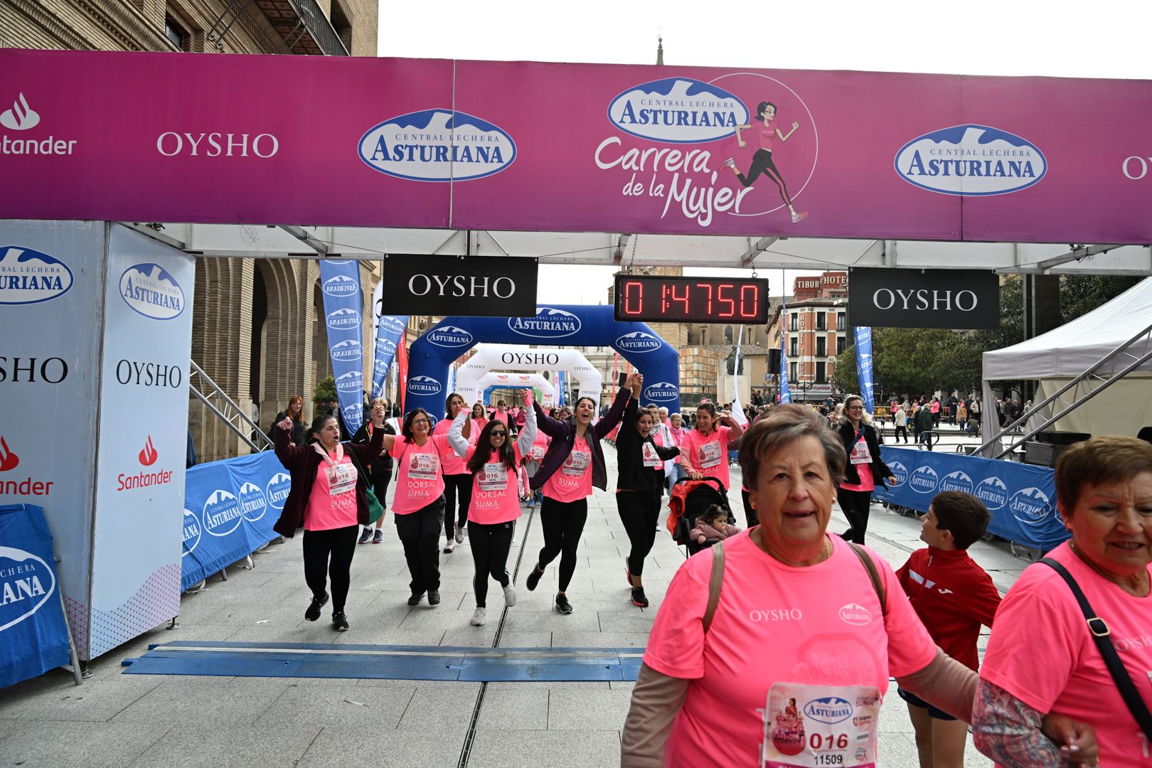Todas las fotos de la Carrera de la Mujer de Zaragoza 2023. 9947