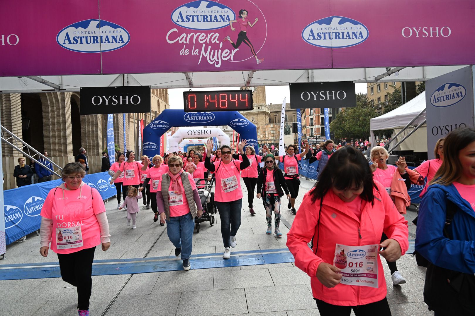 Todas las fotos de la Carrera de la Mujer de Zaragoza 2023. 0012