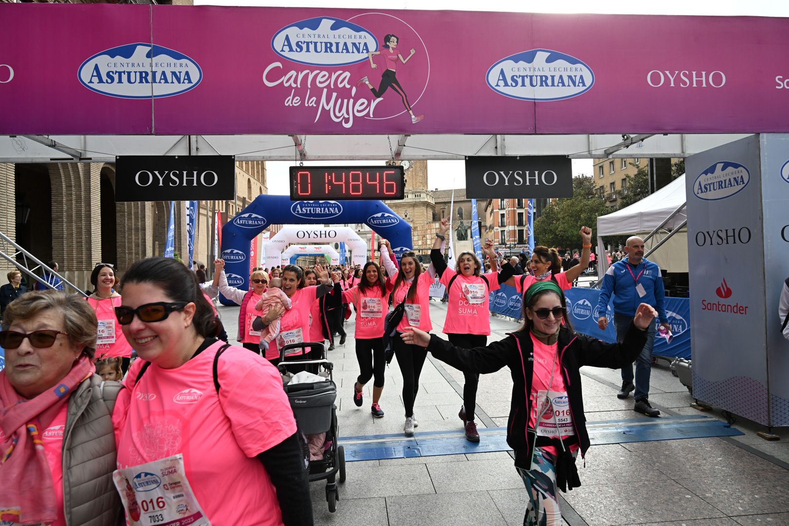 Todas las fotos de la Carrera de la Mujer de Zaragoza 2023. 0013