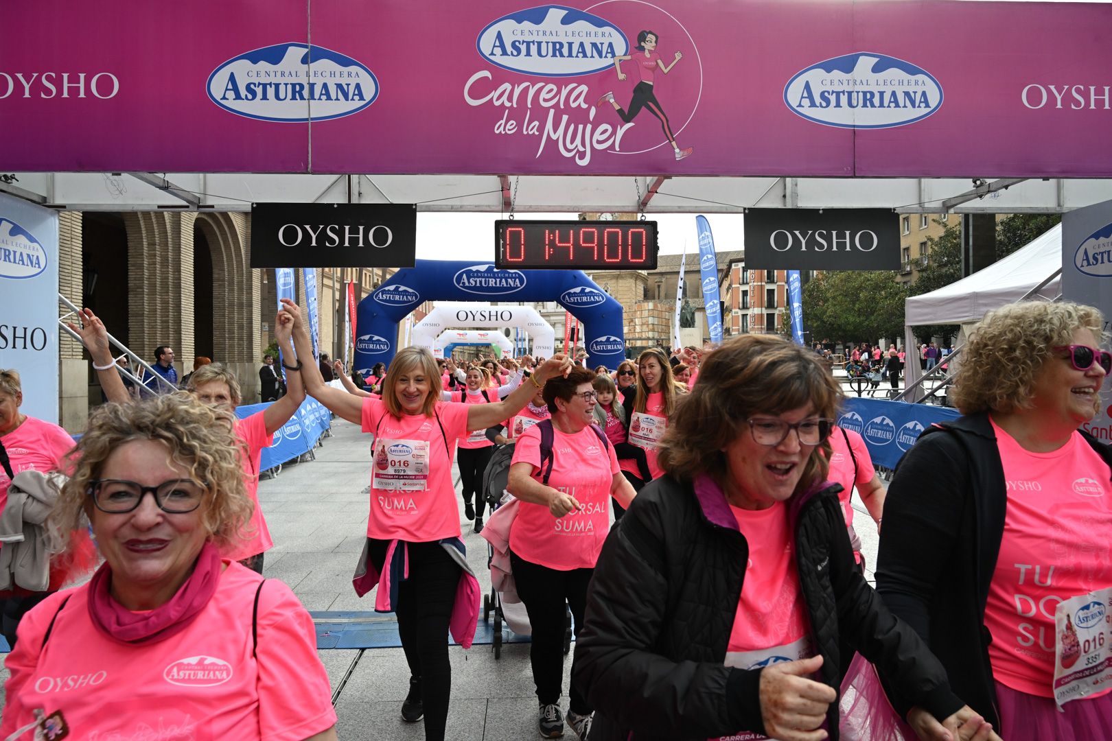 Todas las fotos de la Carrera de la Mujer de Zaragoza 2023. 0034