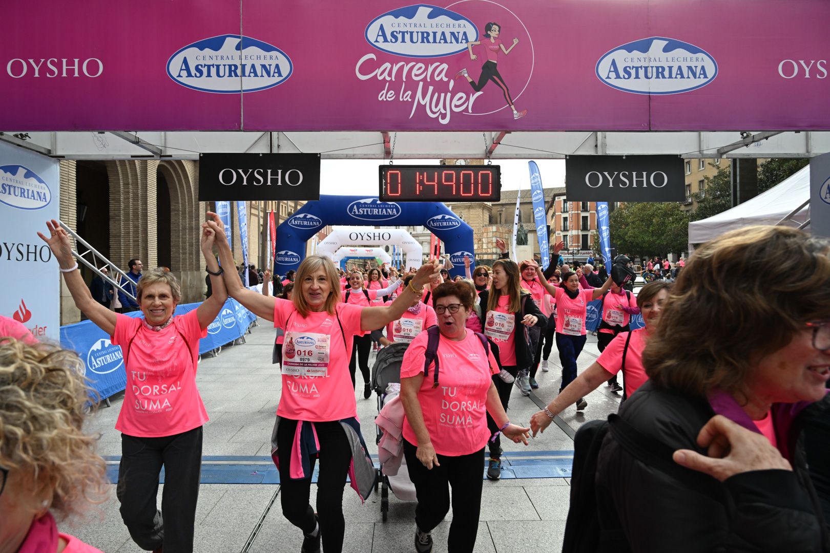 Todas las fotos de la Carrera de la Mujer de Zaragoza 2023. 0035