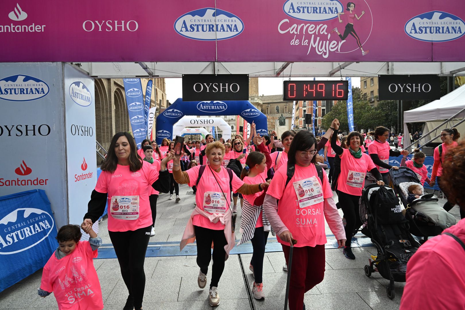 Todas las fotos de la Carrera de la Mujer de Zaragoza 2023. 0059