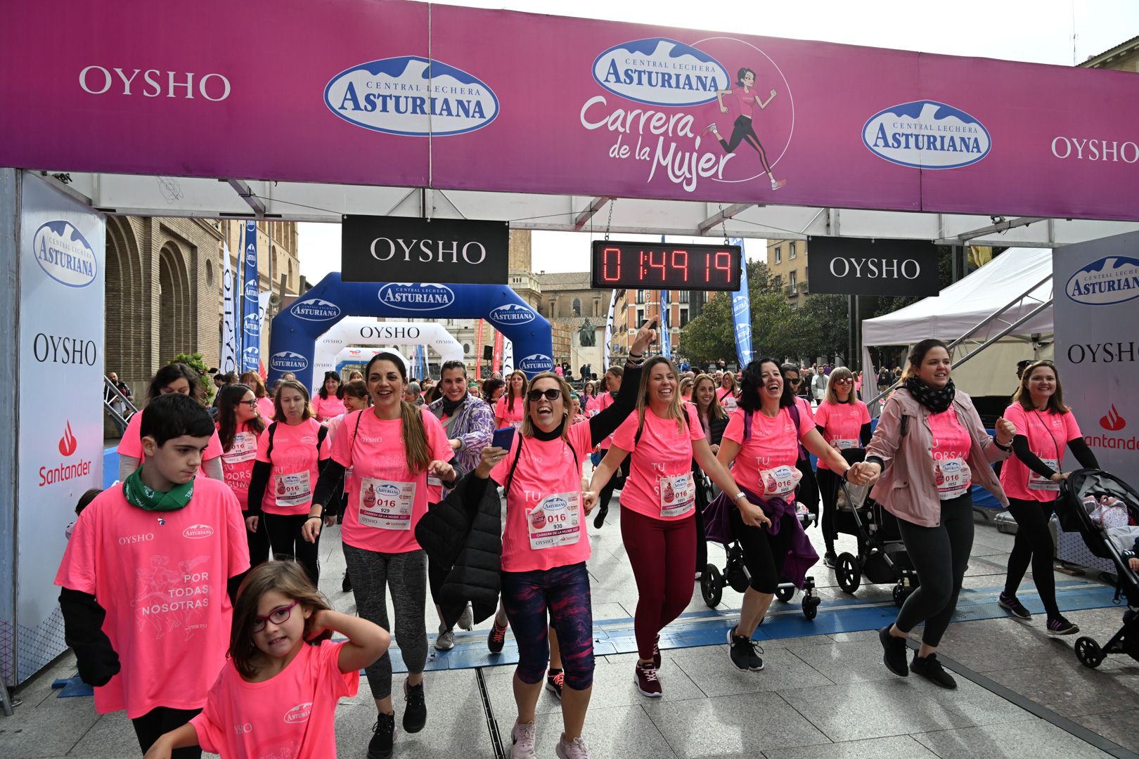 Todas las fotos de la Carrera de la Mujer de Zaragoza 2023. 0065