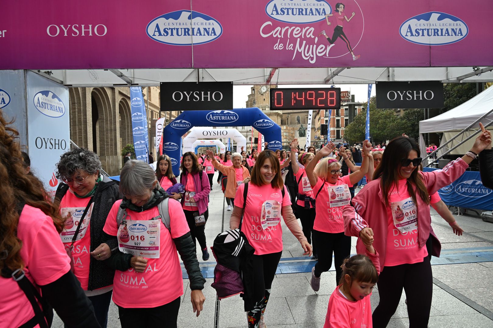 Todas las fotos de la Carrera de la Mujer de Zaragoza 2023. 0076