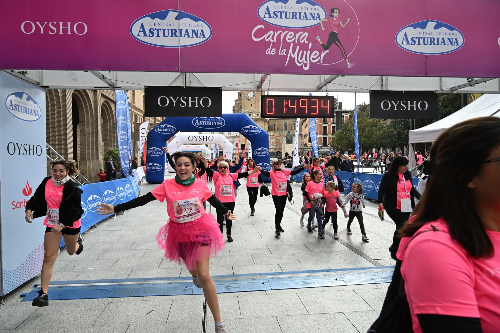 Todas las fotos de la Carrera de la Mujer de Zaragoza 2023. 0083